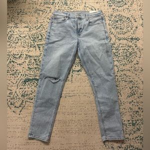 American Eagle 90s Skinny Jeans